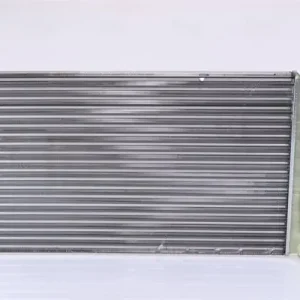 Oferta Chłodnica, układ chłodzenia silnika NISSENS 63528