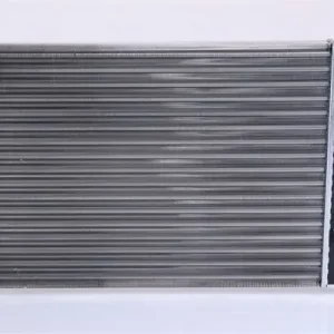 Chłodnica, układ chłodzenia silnika NISSENS 639981 Darmowa dostawa